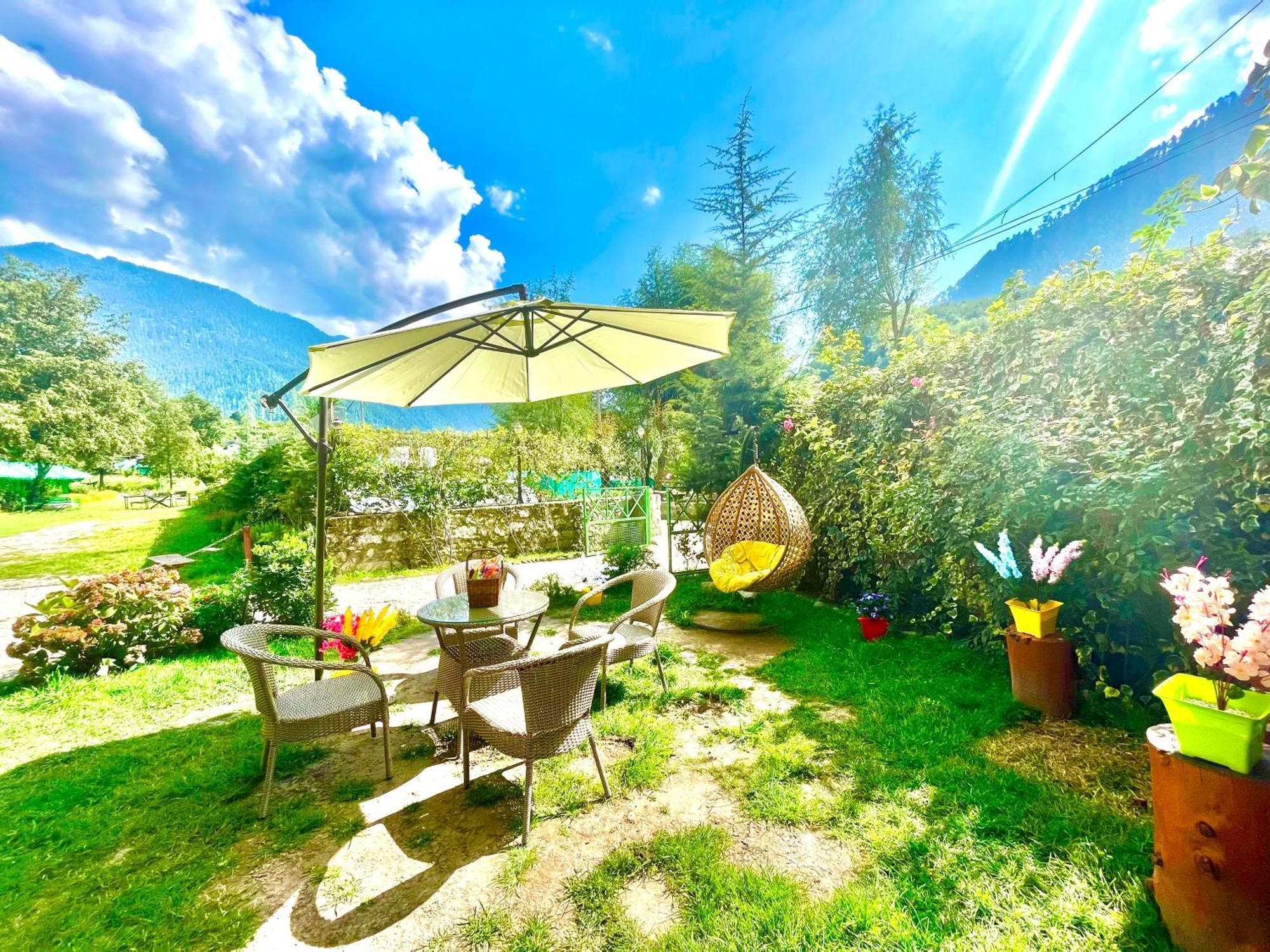 Himalayan Fort Resort, Manali - ! Riverside Property !! Big Lawn With Bonfire !! Best Selling !! Scenic River & Mountais View !! Big Parking !! Luxury Balcony Rooms !! Playing Zone !! Property Of The Year ! M 98160-43600 Exterior photo